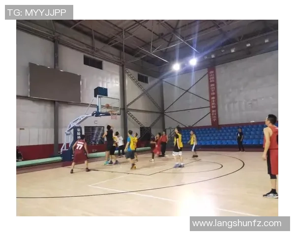 重庆篮球队耐力分析与训练策略探讨助力球队提升竞技水平 重庆篮球队耐力分析与训练策略探讨助力球队提升竞技水平