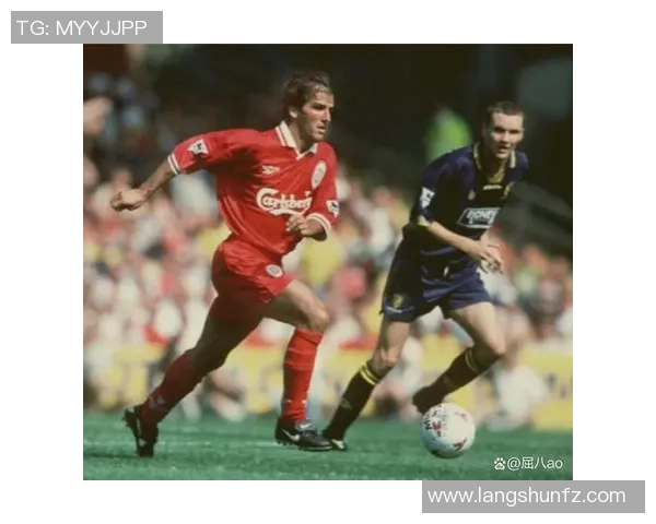 2009年黑人足球明星的辉煌成就与传奇故事回顾